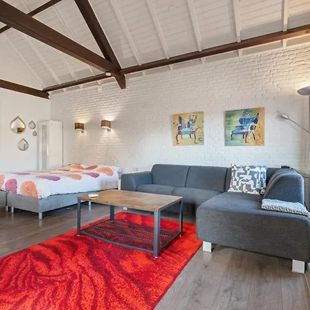 Op De Smelen 1 - 43 M2 Guest house *