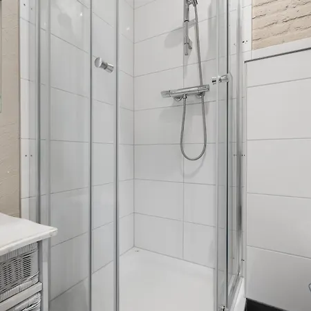 Op De Smelen 1 - 43 M2 Guest house